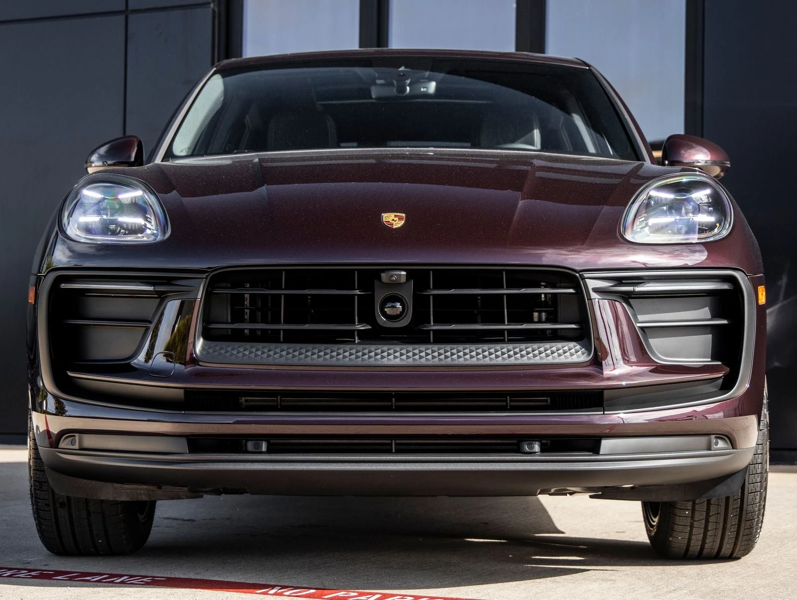 2026 Porsche Macan (95B), 8/20