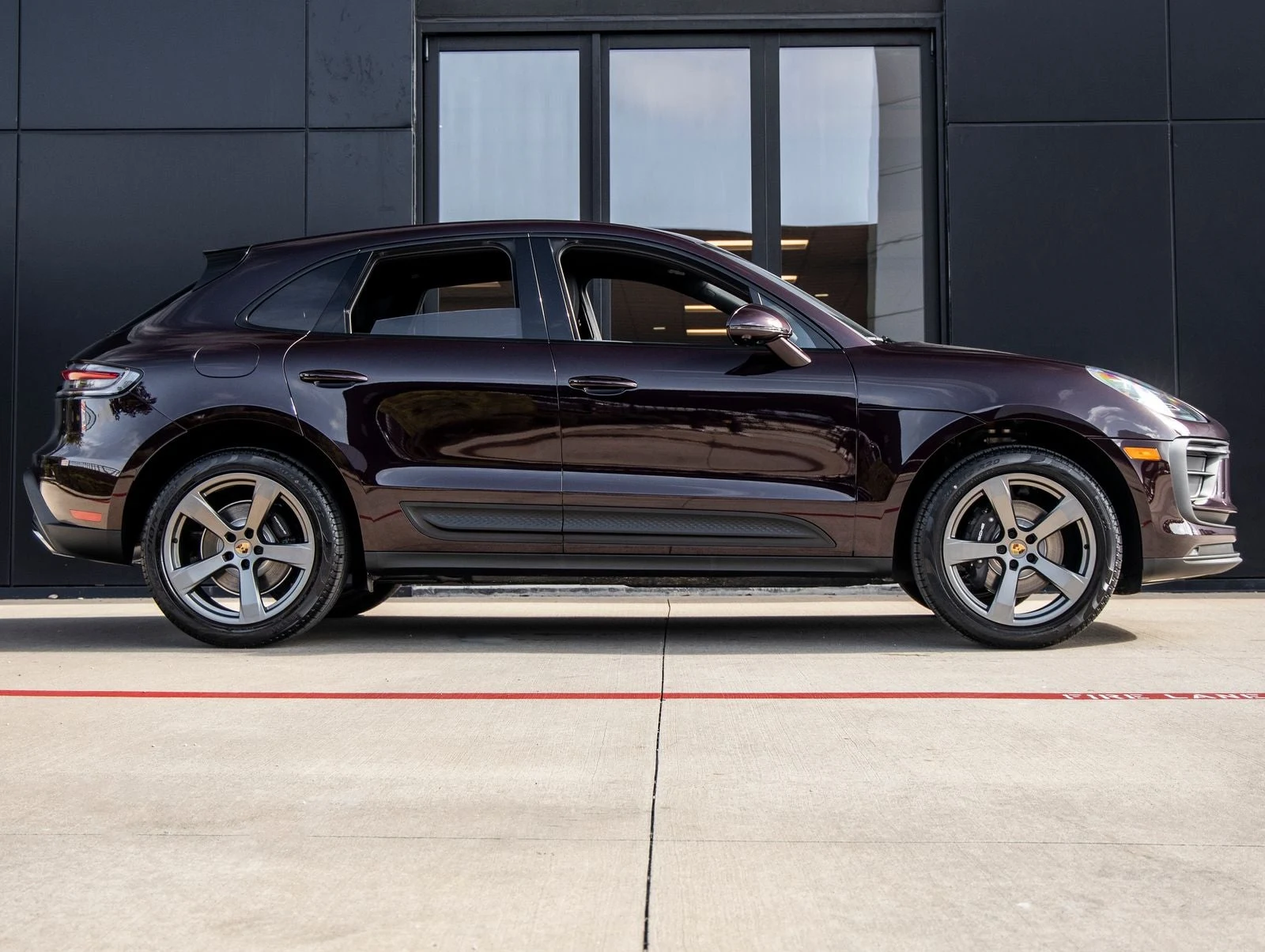 2026 Porsche Macan (95B), 12/20
