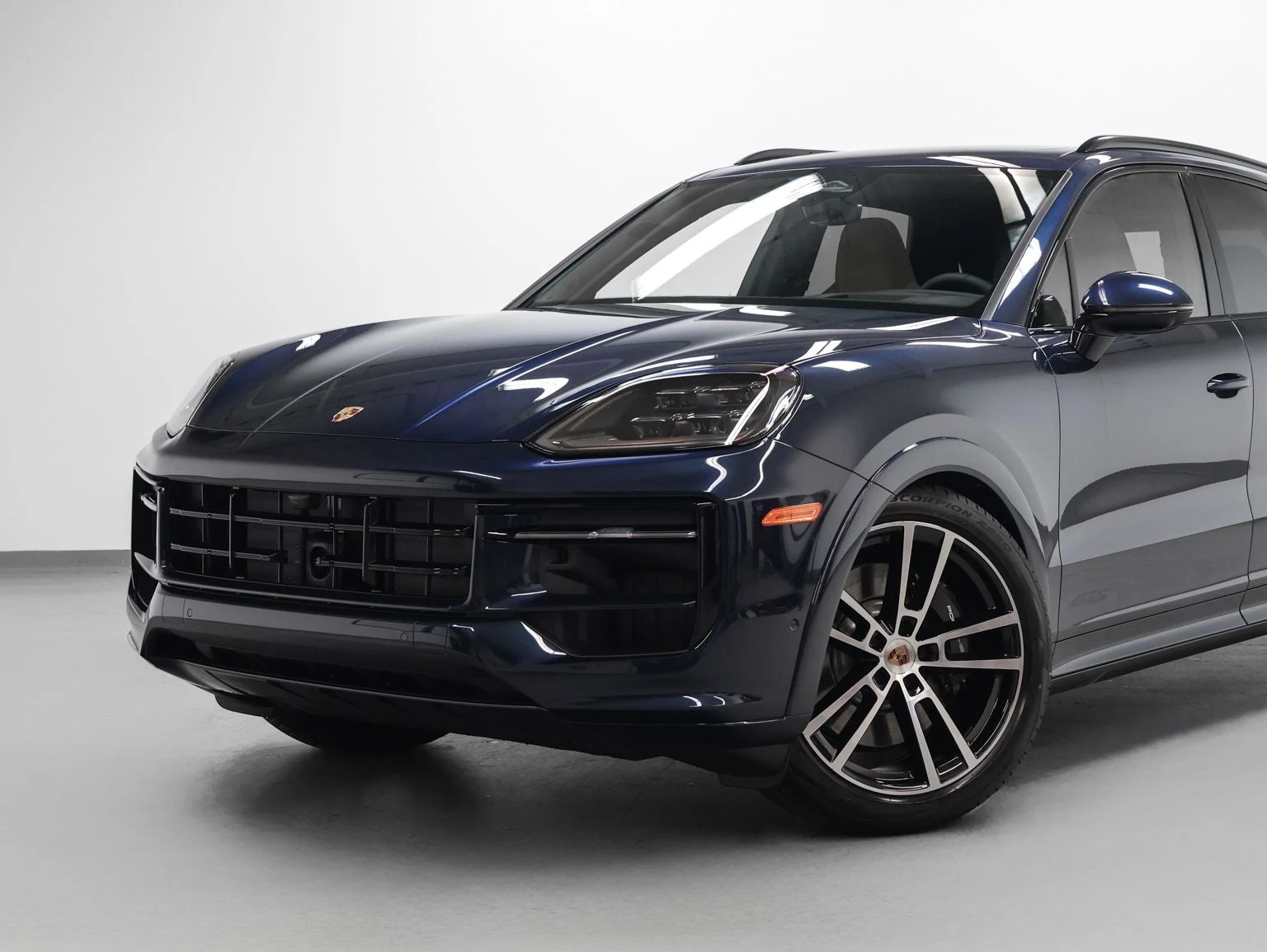 2026 Porsche Cayenne GTS (3rd Generation), 6/20