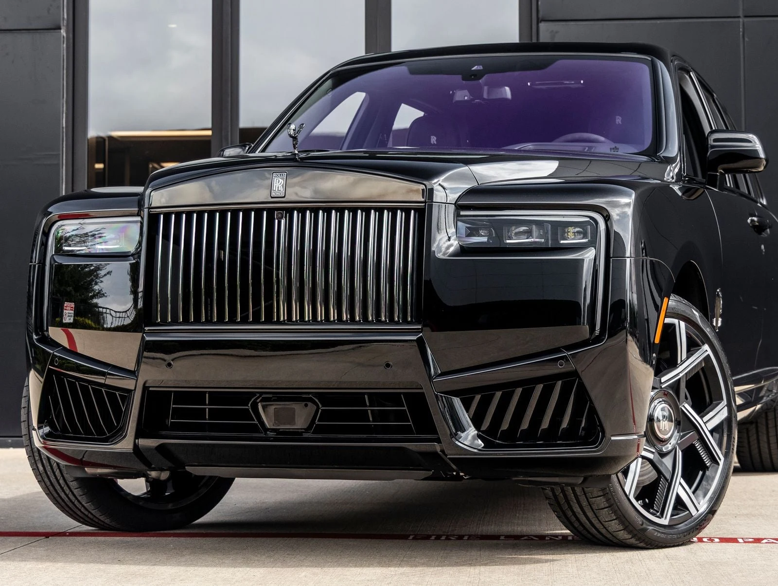 2027 Rolls-Royce Cullinan Black Badge Series II, 6/20