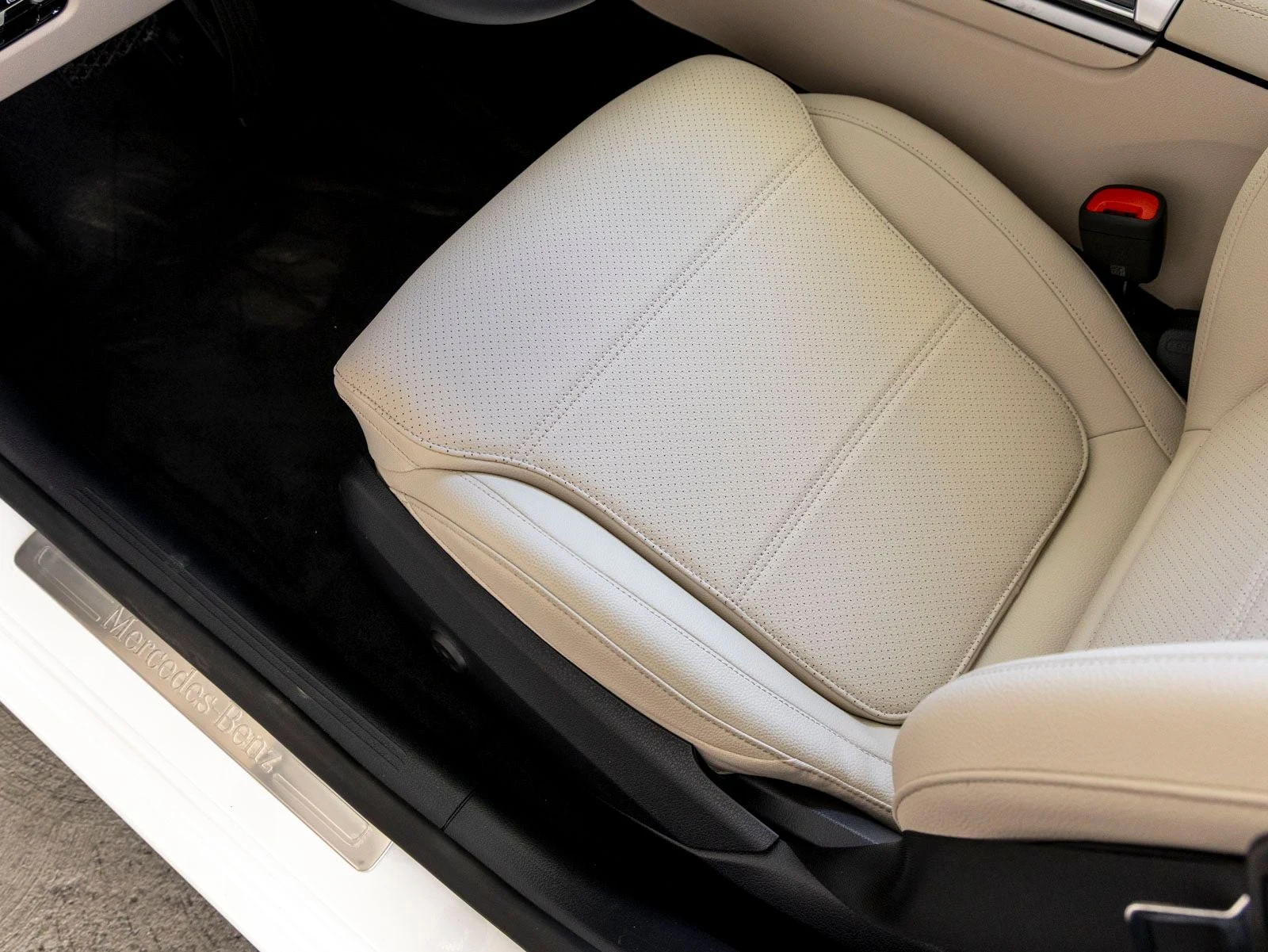 2026 Mercedes-Benz C 300 4MATIC (W206), 12/20