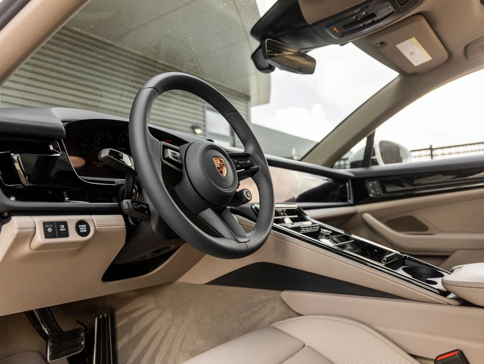 2026 Porsche Panamera (976), 4/20