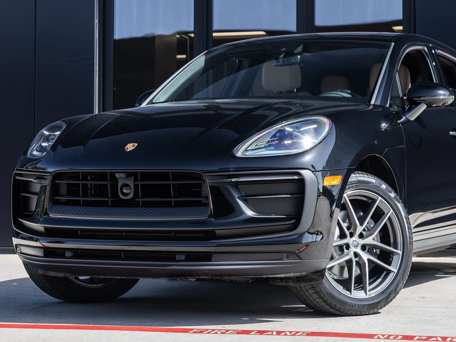 2026 Porsche Macan (95B), 7/20