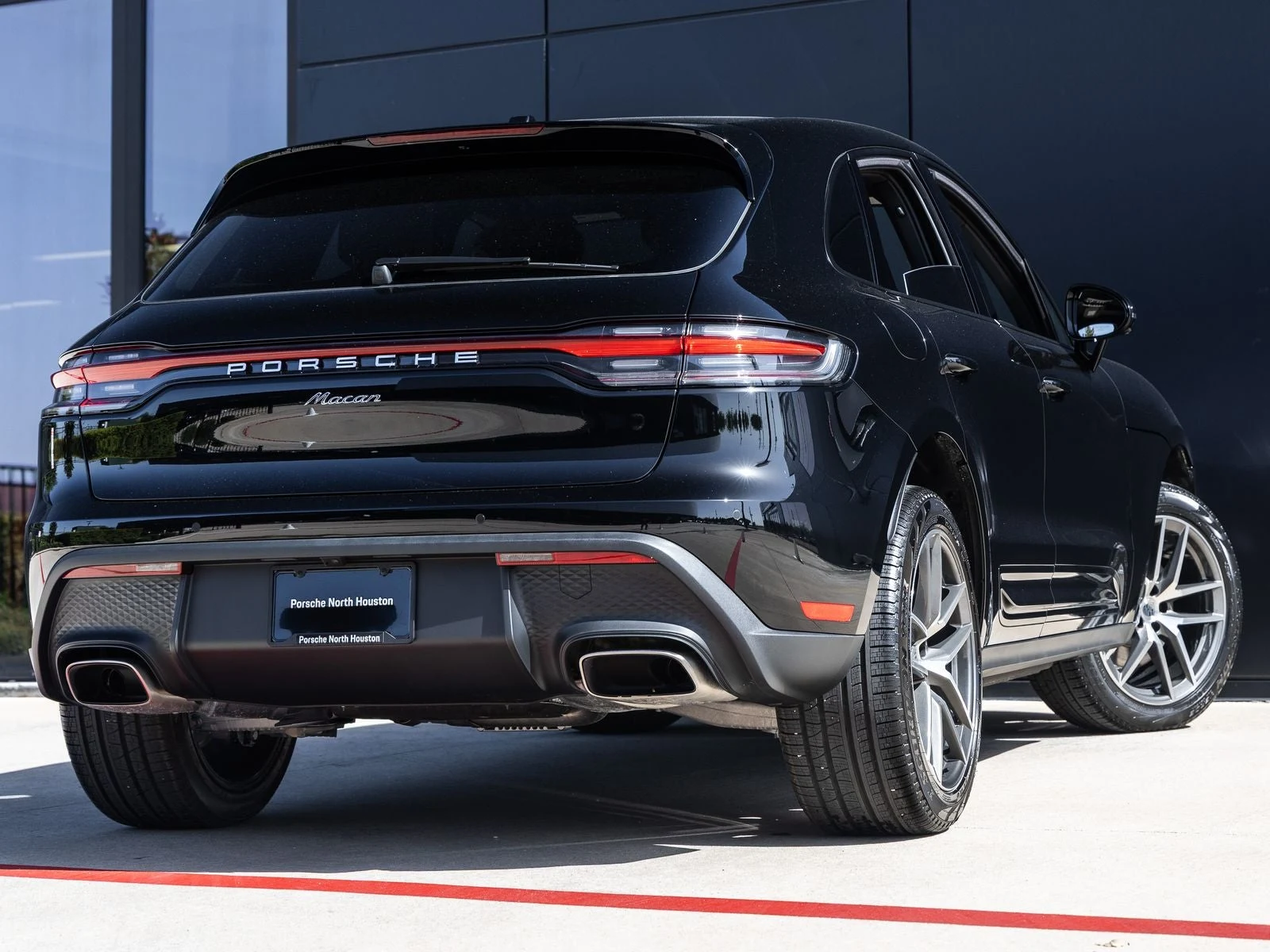 2026 Porsche Macan (95B), 11/20