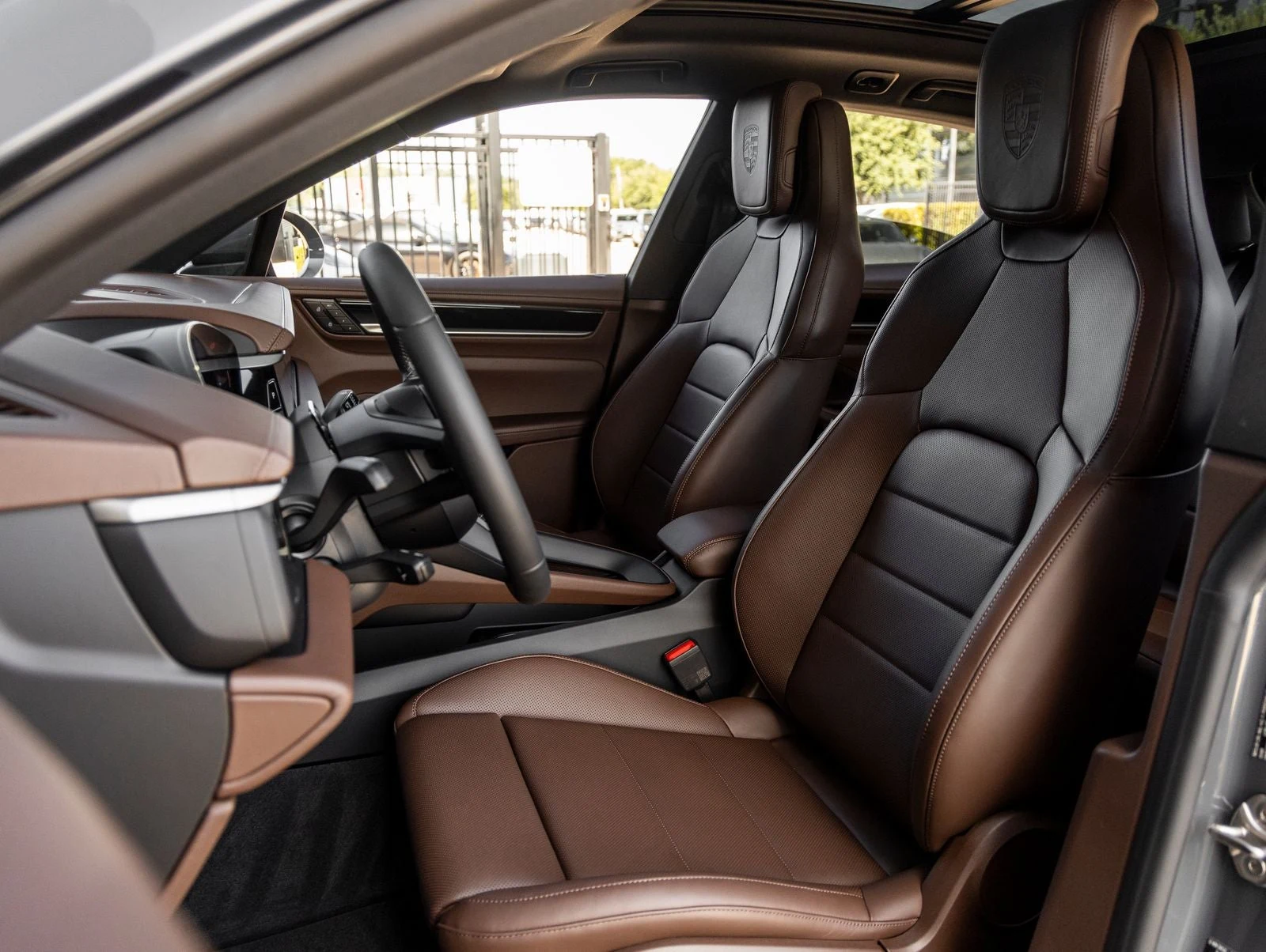 2026 Porsche Macan Electric (XAB), 5/20