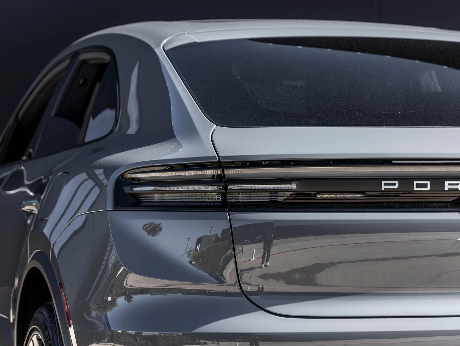 2026 Porsche Macan Electric (XAB), 10/20