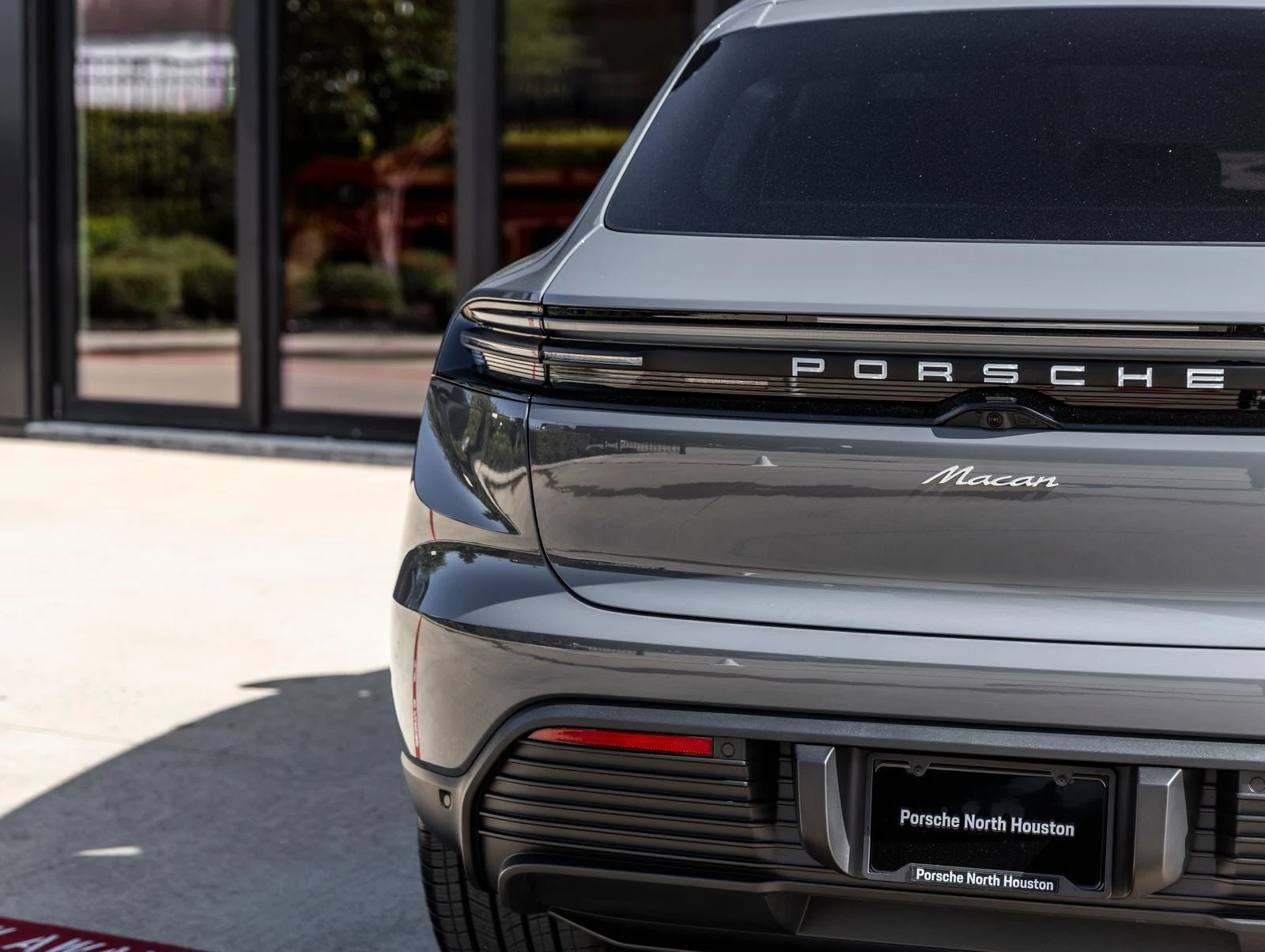 2026 Porsche Macan Electric (XAB), 13/20