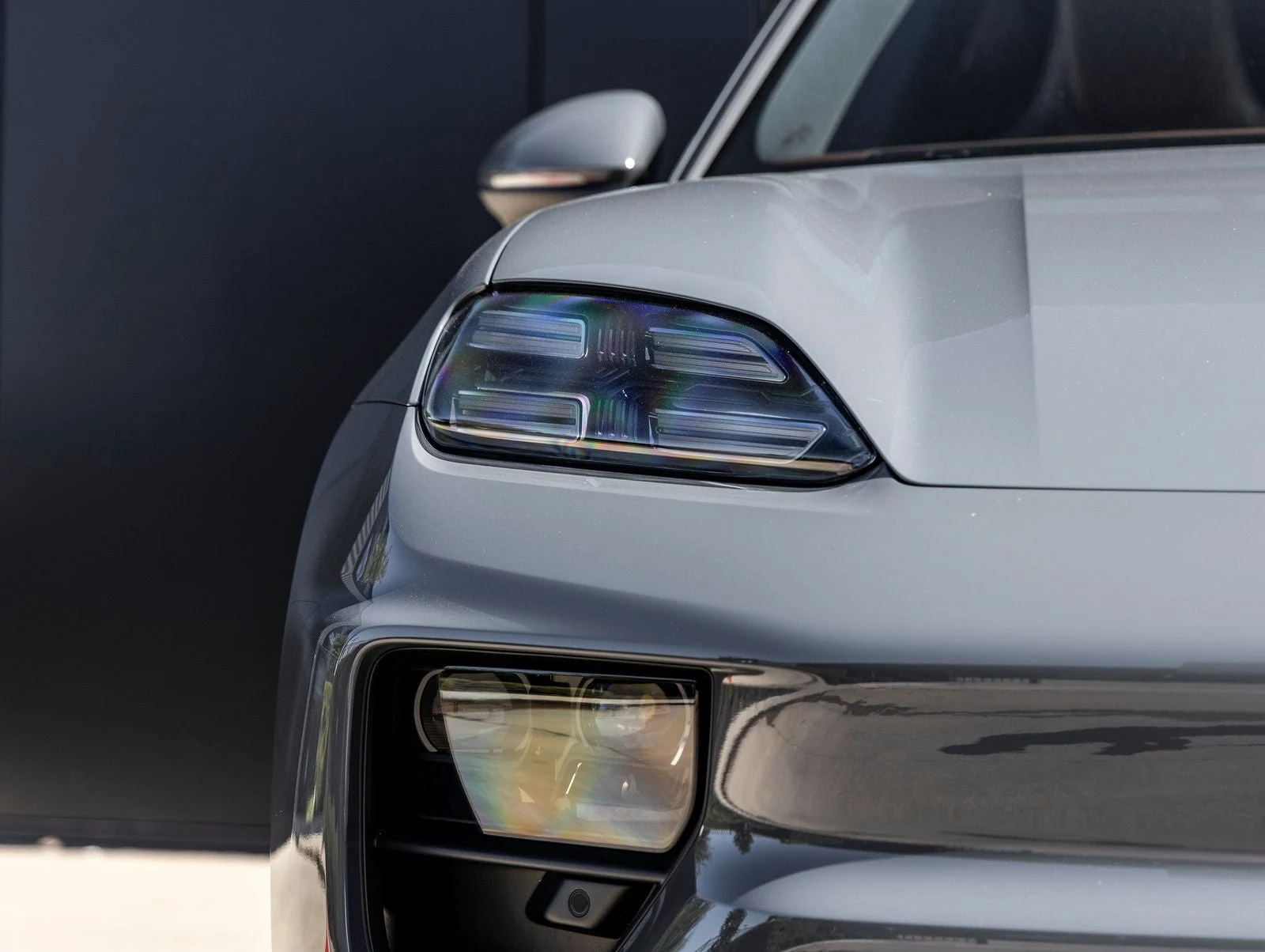 2026 Porsche Macan Electric (XAB), 17/20