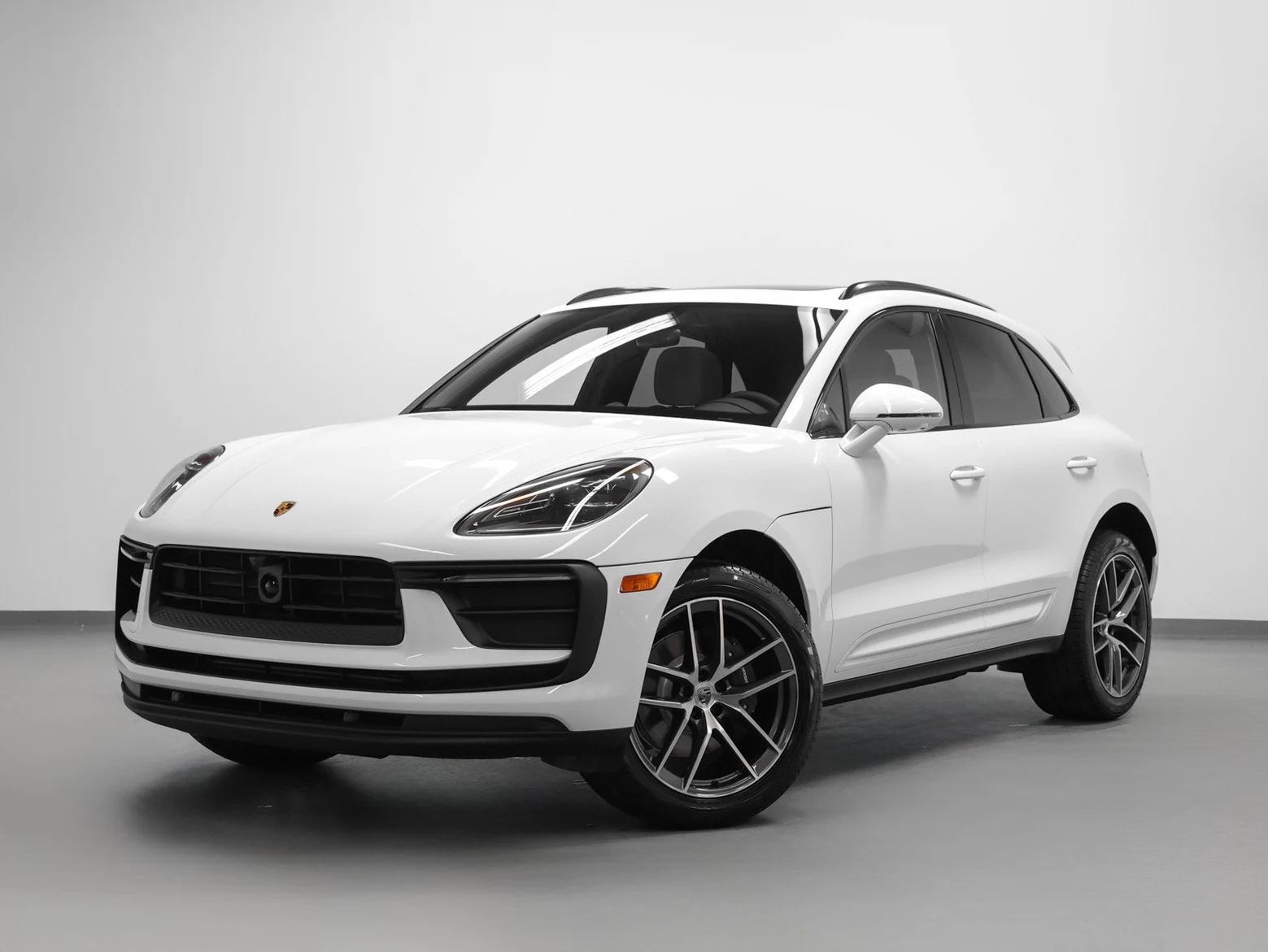 Porsche Macan (95B) · Carrara White Metallic · Indigo Auto Group