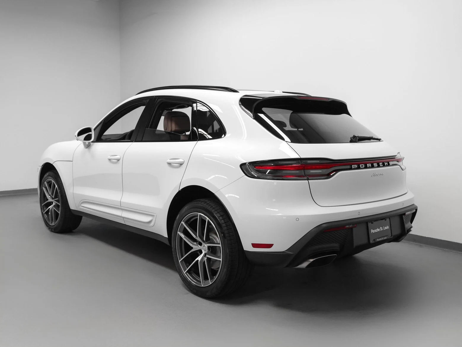 2026 Porsche Macan (95B), 3/20