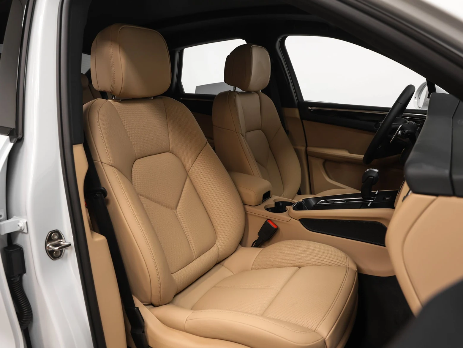 2026 Porsche Macan (95B), 20/20