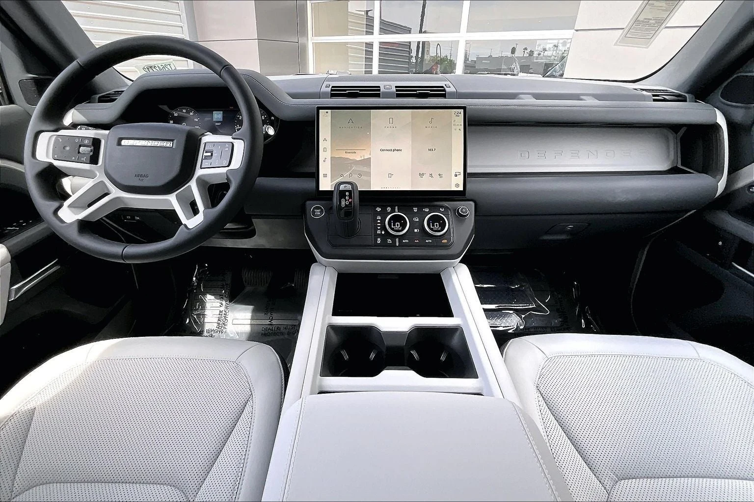 2026 Land Rover Defender 110 S (L663), 5/13