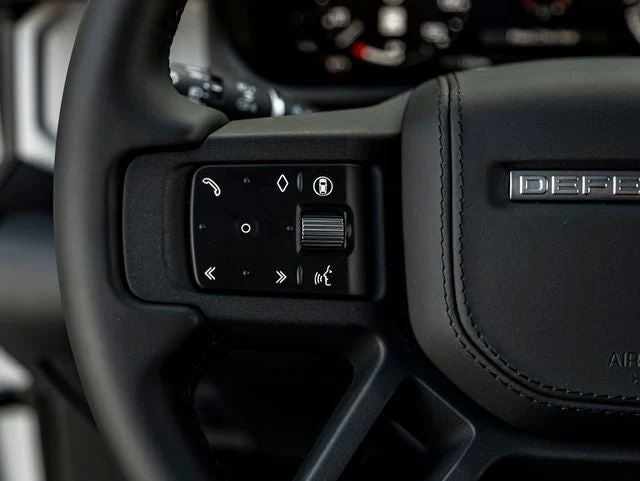 2026 Land Rover Defender 110 X (L663), 18/20