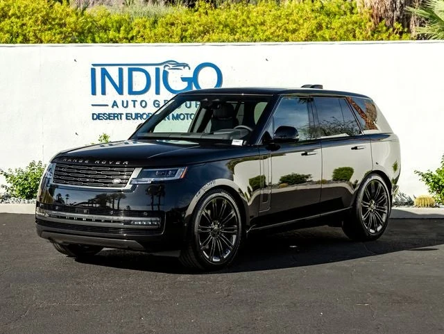 Land Rover Range Rover SE (L460) · Santorini Black Metallic · Indigo Auto Group