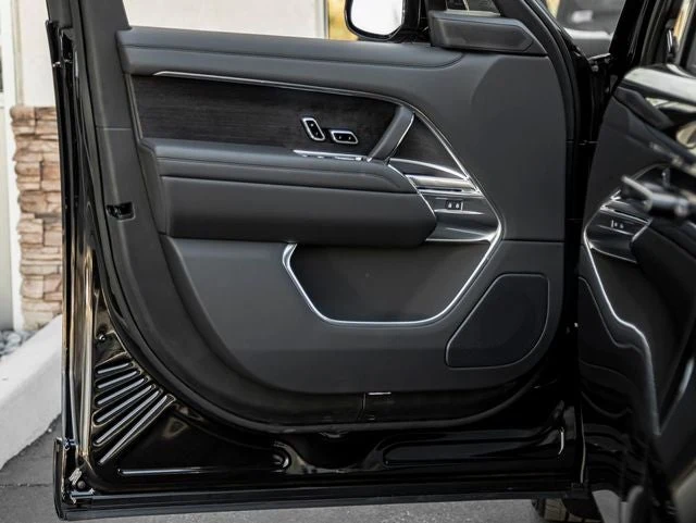2026 Land Rover Range Rover SE (L460), 12/20