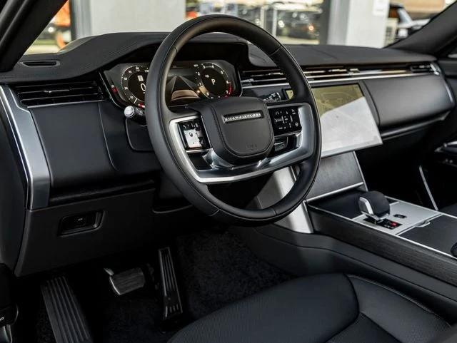 2026 Land Rover Range Rover SE (L460), 16/20