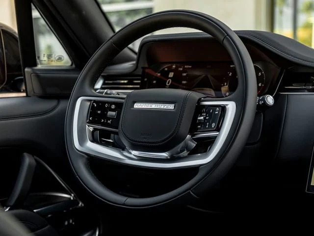2026 Land Rover Range Rover SE (L460), 19/20