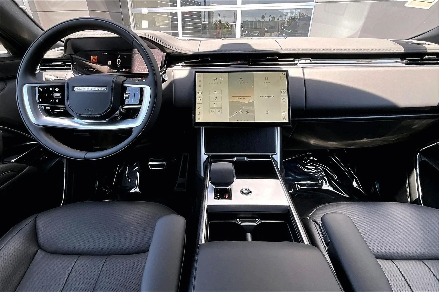 2026 Land Rover Range Rover SE LWB (L460), 5/14