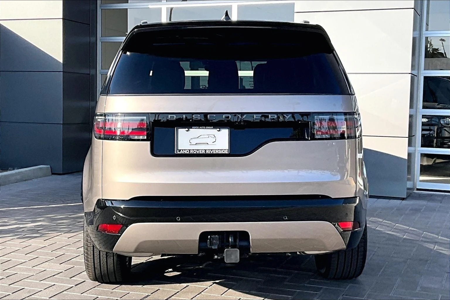 2026 Land Rover Discovery Dynamic SE (L462), 4/15