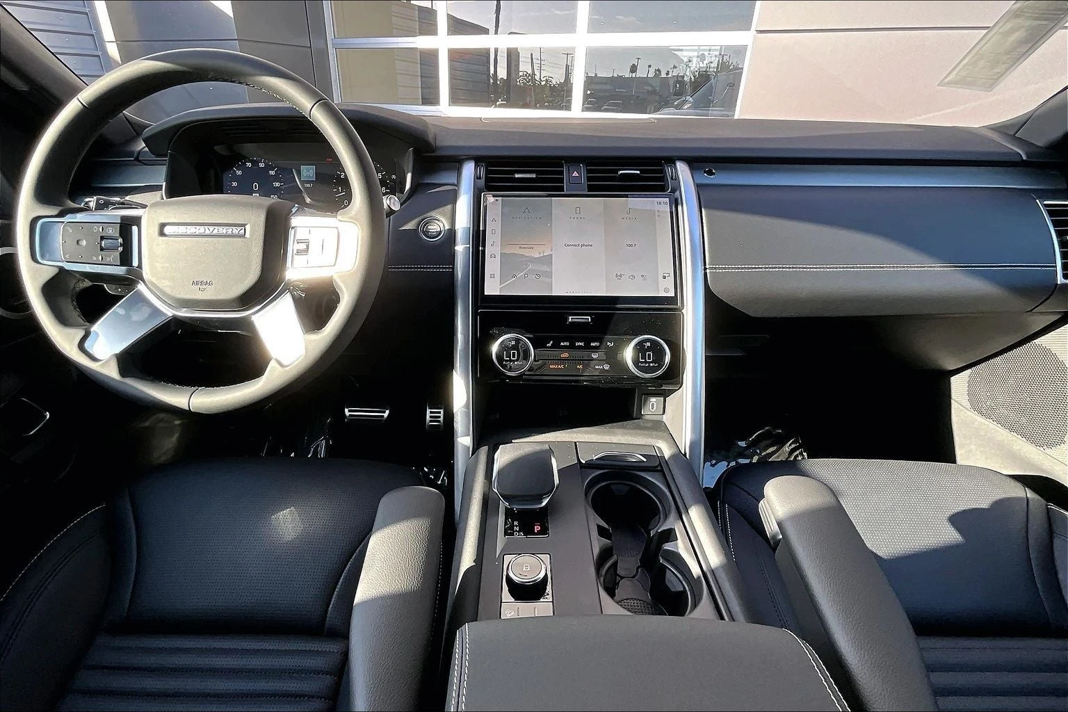 2026 Land Rover Discovery Dynamic SE (L462), 5/15