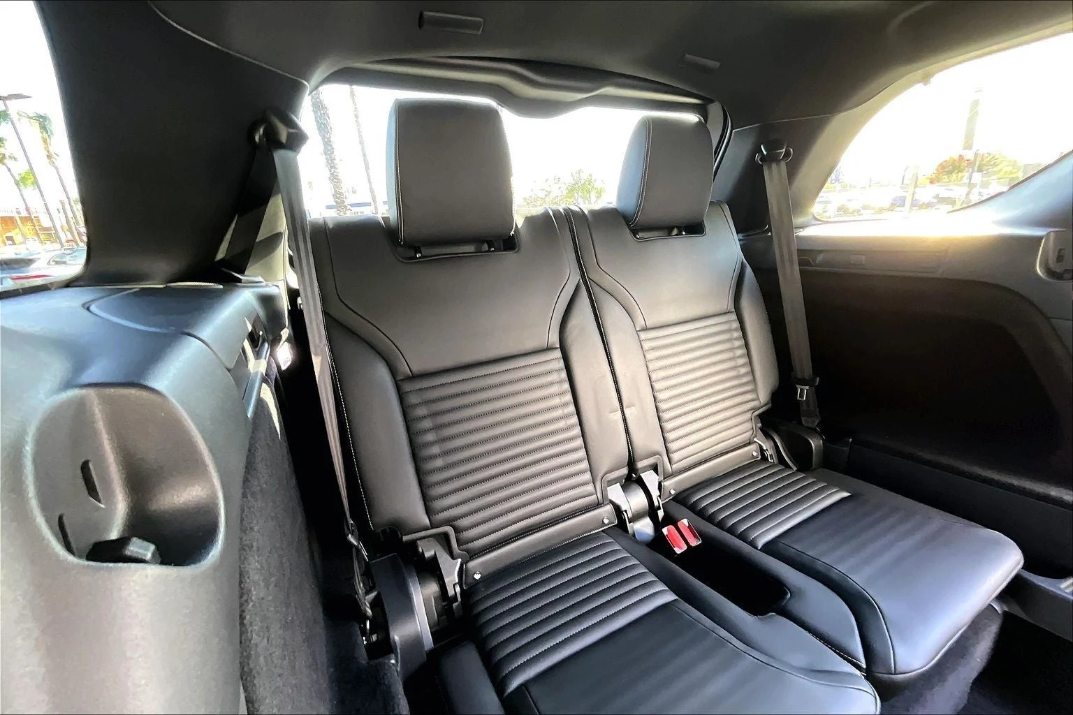 2026 Land Rover Discovery Dynamic SE (L462), 11/15