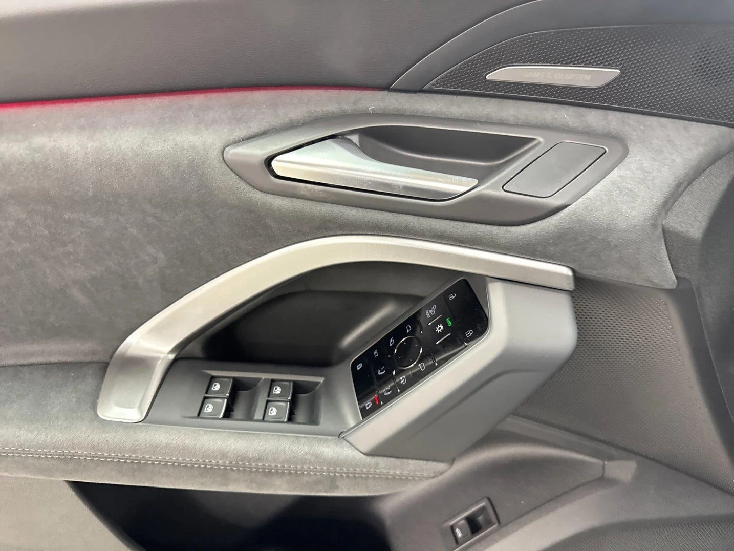2026 Audi SQ5 Premium Plus quattro (GU), 10/20