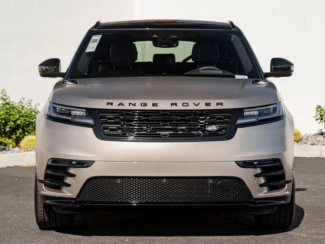 2026 Land Rover Range Rover Velar Belgravia Edition Satin (L560), 3/20