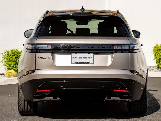 2026 Land Rover Range Rover Velar Belgravia Edition Satin (L560), 8/20