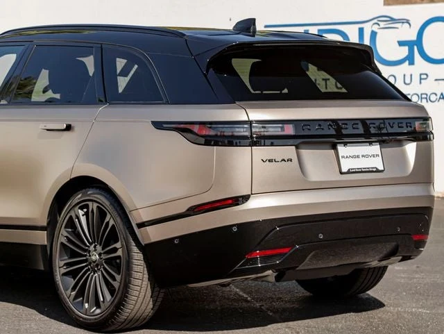 2026 Land Rover Range Rover Velar Belgravia Edition Satin (L560), 10/20