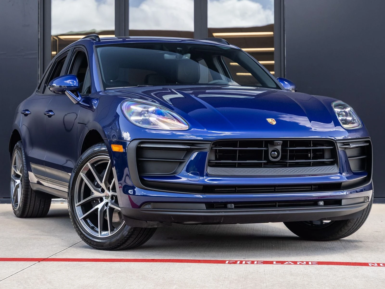 2026 Porsche Macan (95B), 6/20