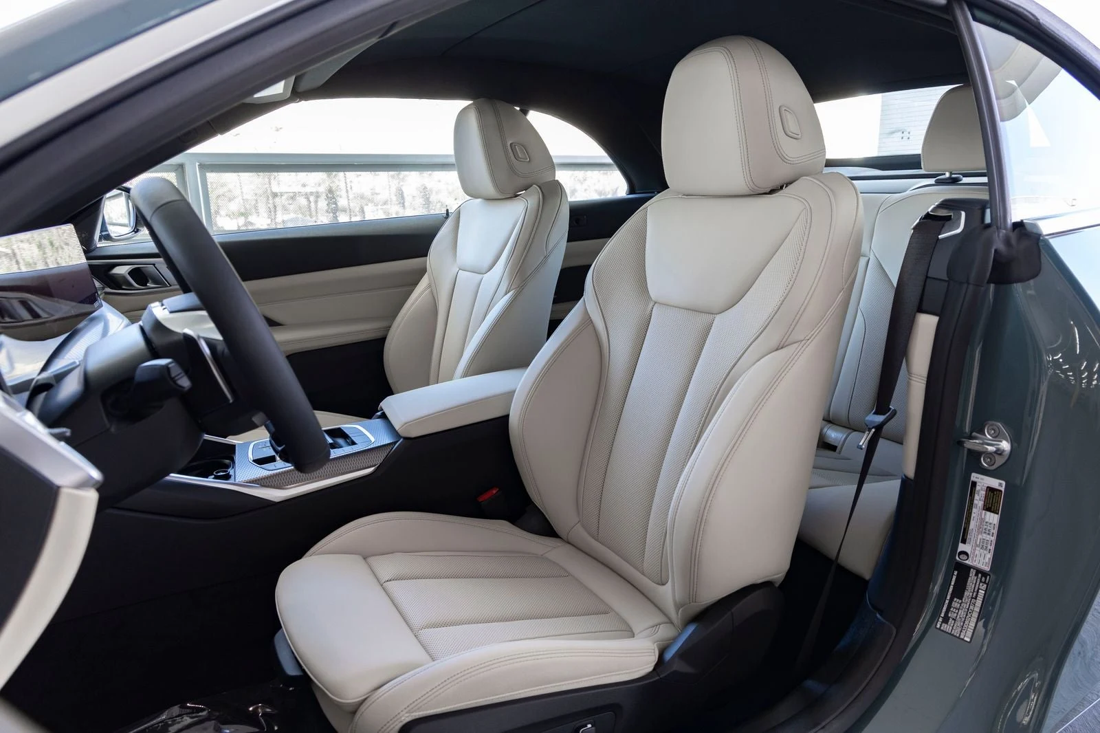2027 BMW 430i Convertible (G23), 17/20