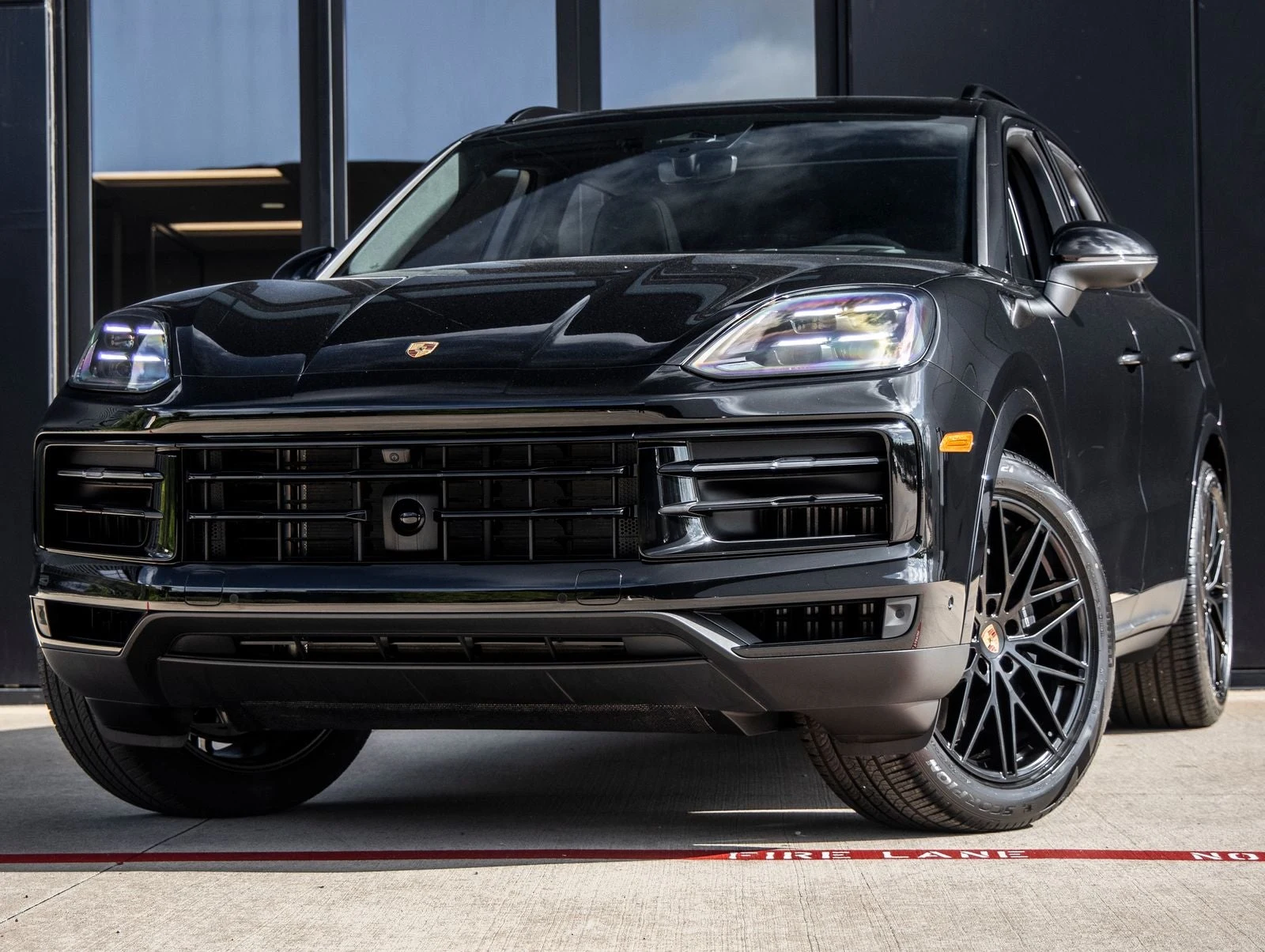 Porsche Cayenne (3rd Generation) · Chromite Black Metallic · Indigo Auto Group