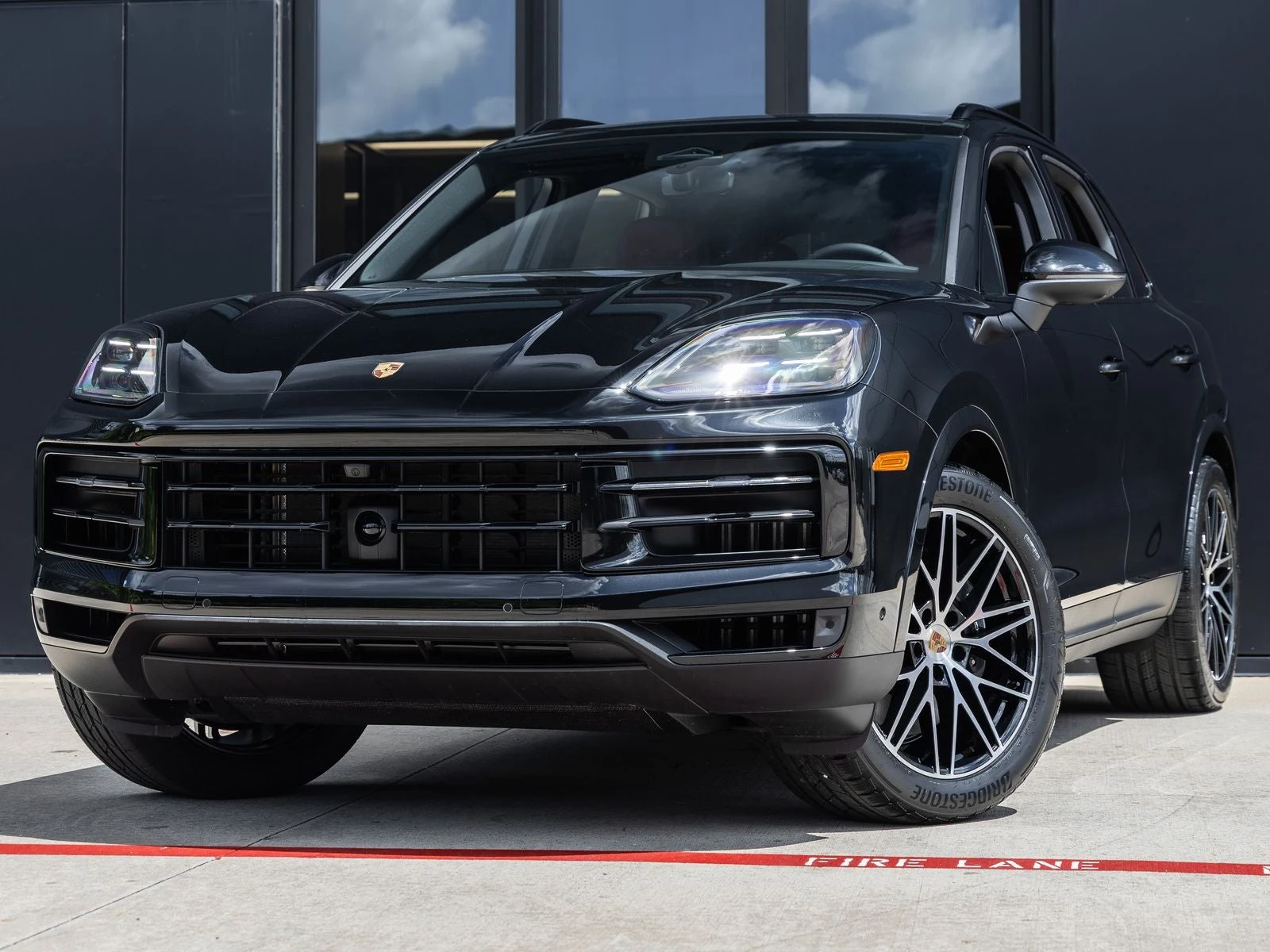 Porsche Cayenne (3rd Generation) · Chromite Black Metallic · Indigo Auto Group