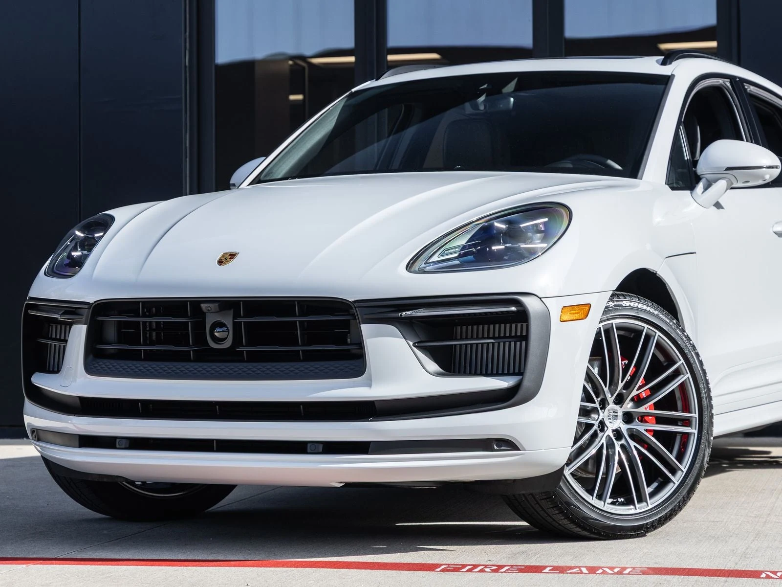 2026 Porsche Macan S (95B), 7/20