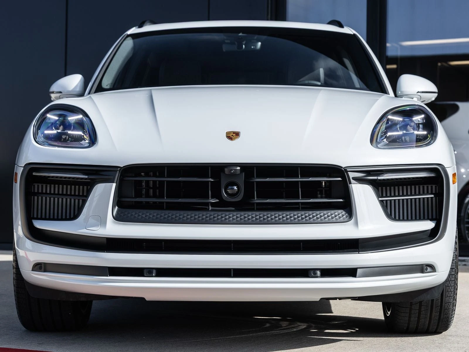 2026 Porsche Macan S (95B), 8/20
