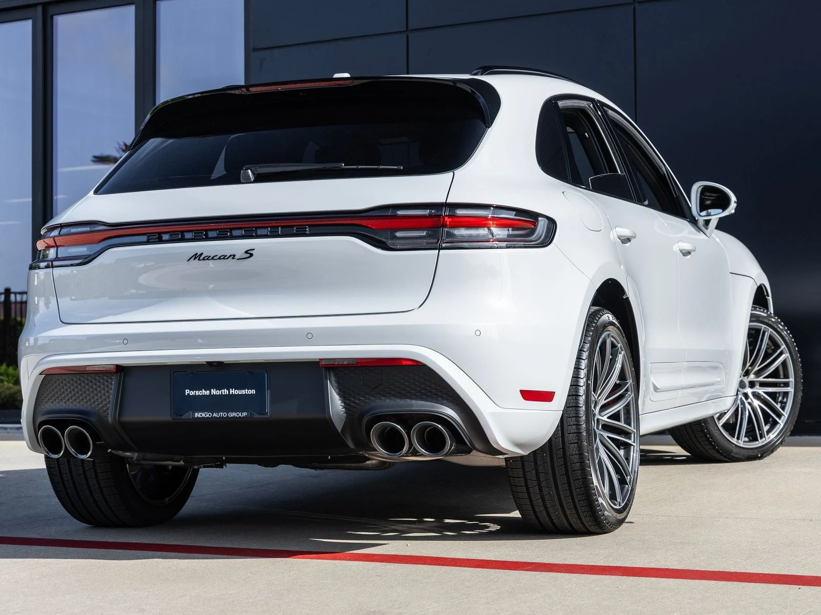 2026 Porsche Macan S (95B), 11/20