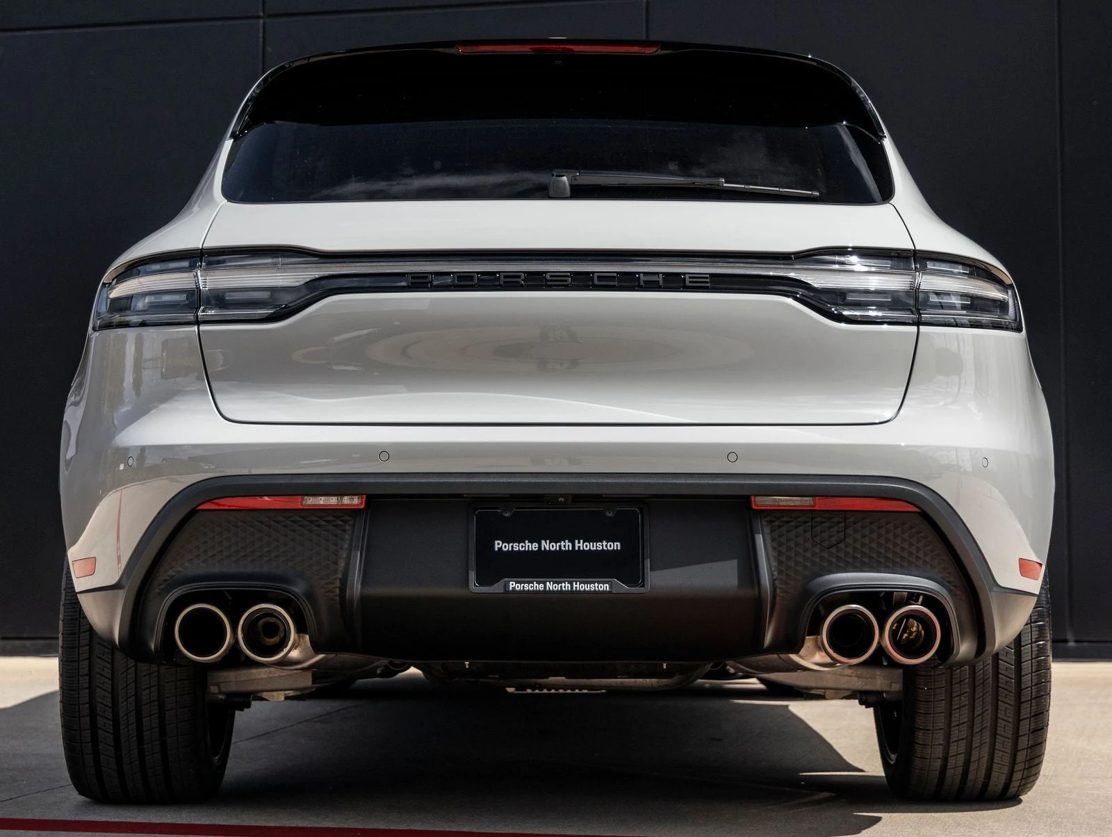 2026 Porsche Macan S (95B), 10/20