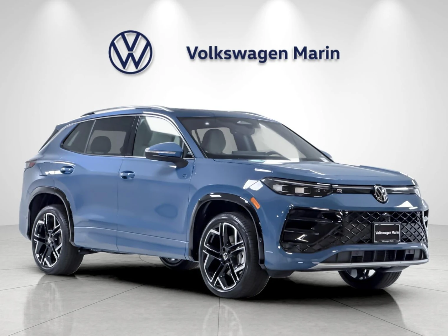 2026 Volkswagen Tiguan SEL R-Line Turbo (3rd Generation North America), 7/20