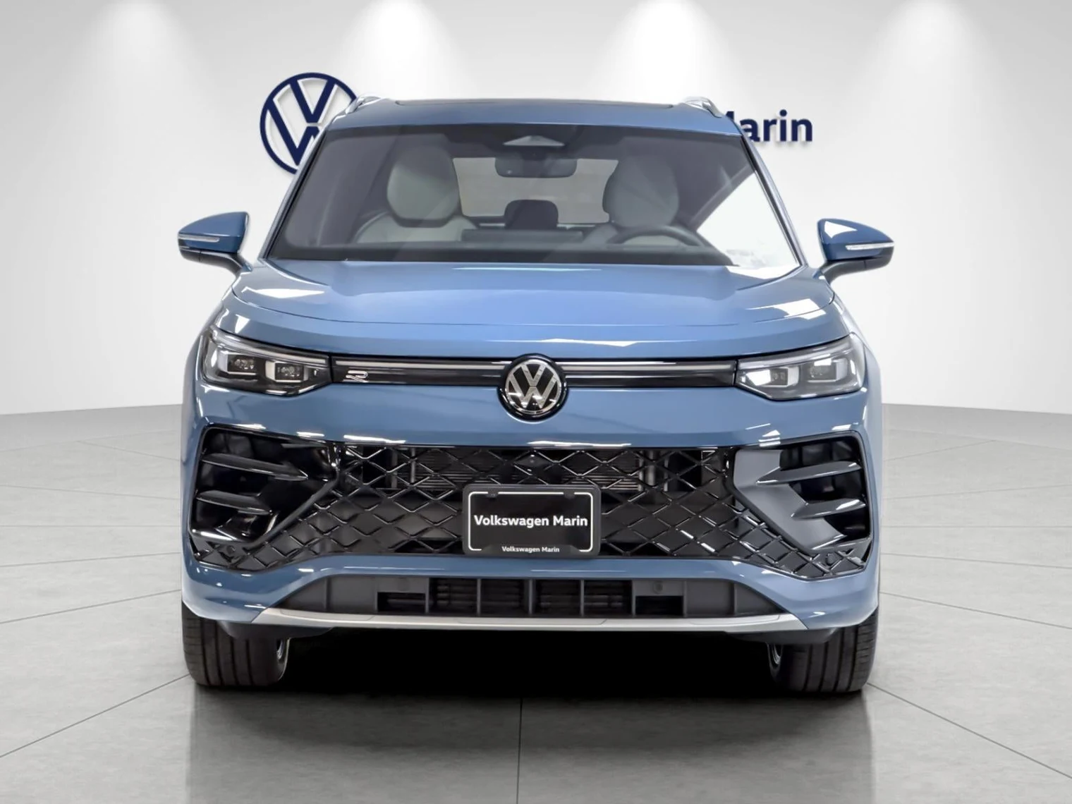 2026 Volkswagen Tiguan SEL R-Line Turbo (3rd Generation North America), 8/20