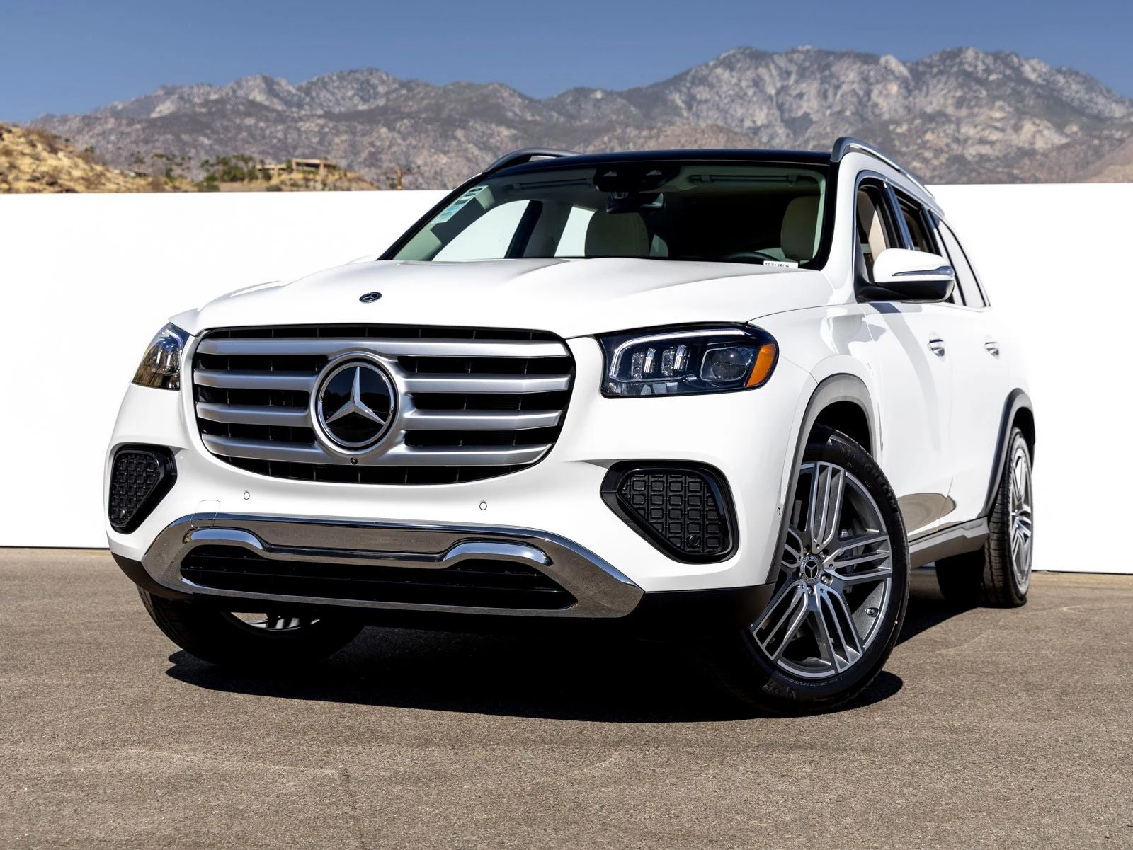Mercedes-Benz GLS 450 4MATIC (X167) · Polar White · Indigo Auto Group