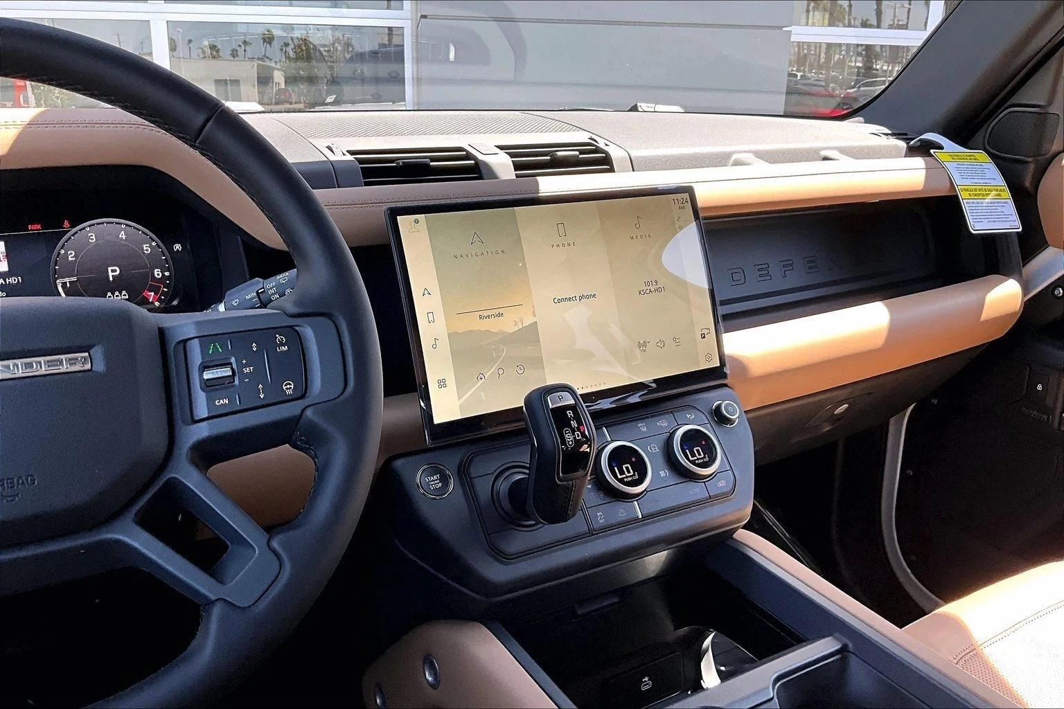 2026 Land Rover Defender 110 X-Dynamic SE (L663), 7/14