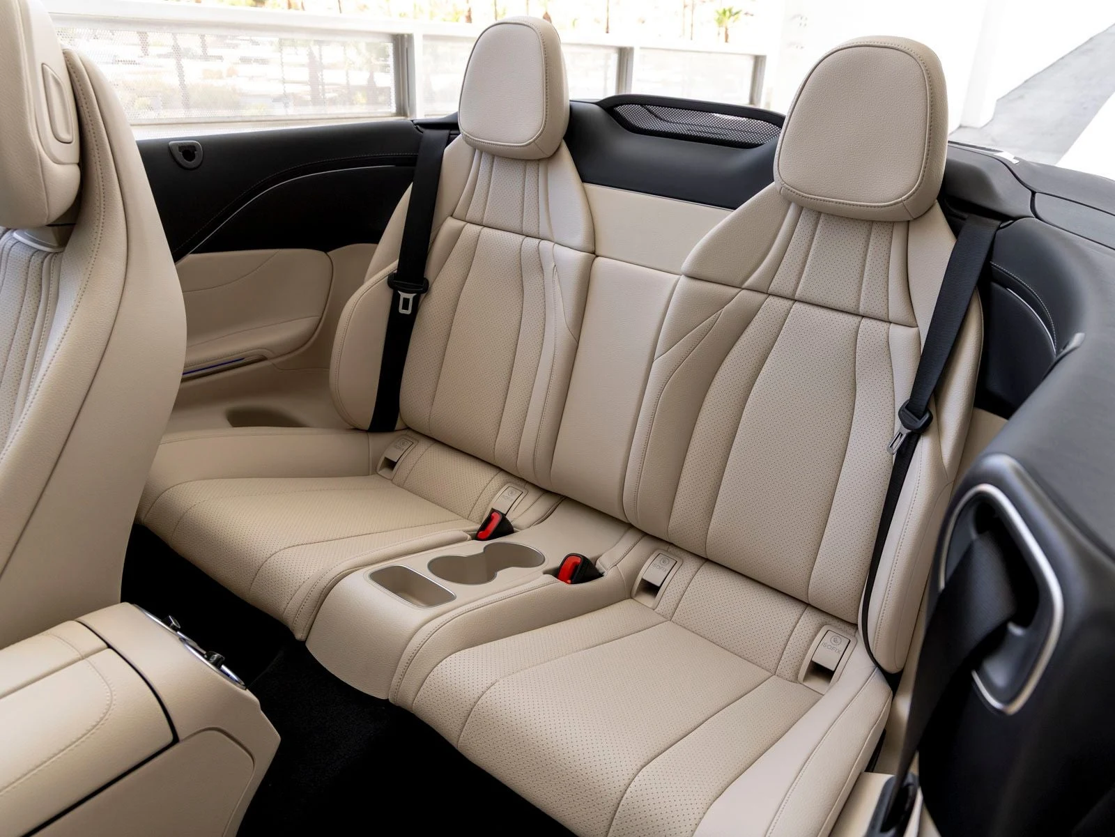 2027 Mercedes-Benz CLE 300 4MATIC Cabriolet (A236), 20/20