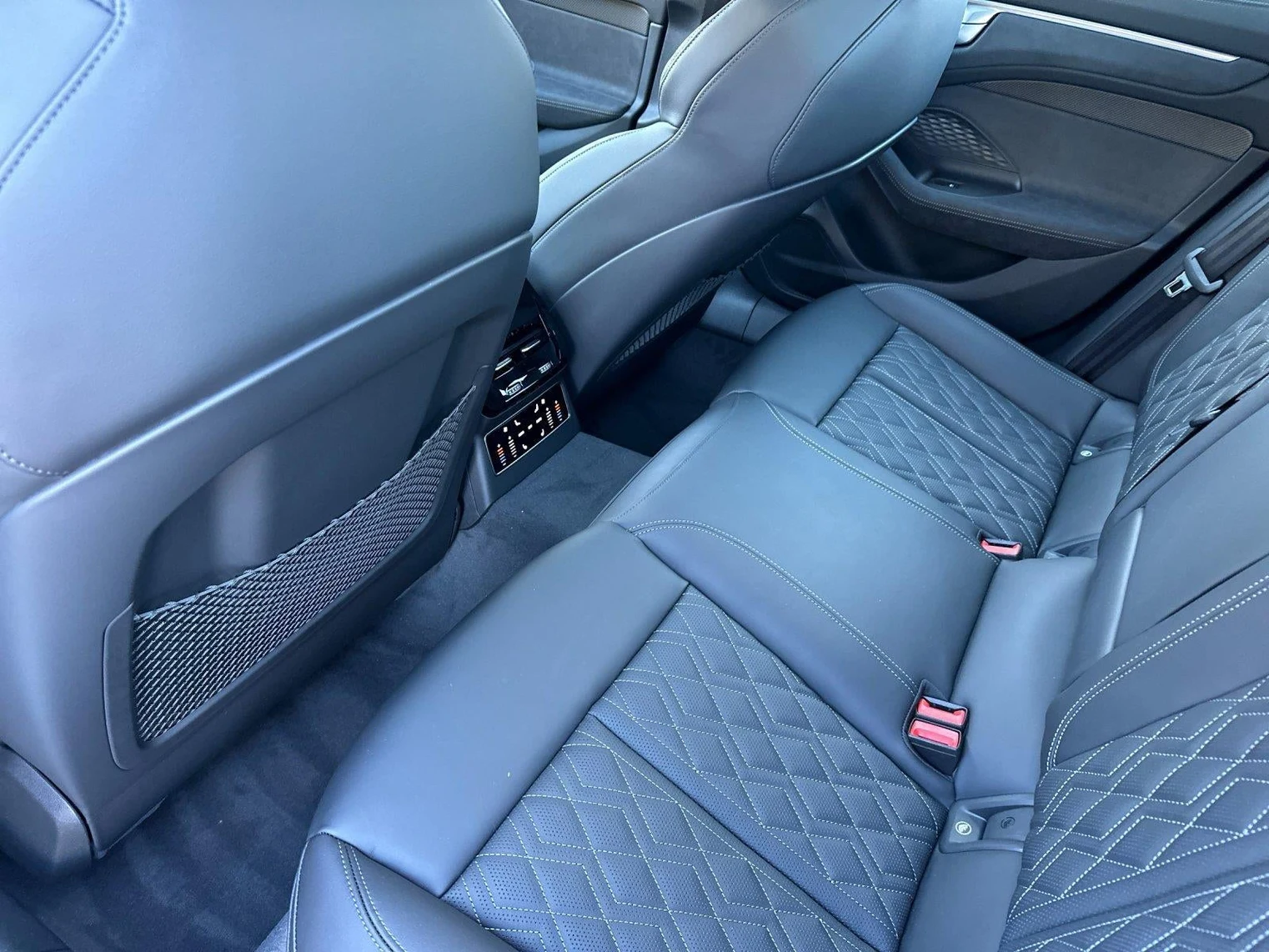 2026 Audi A6 Prestige quattro (C9), 11/20