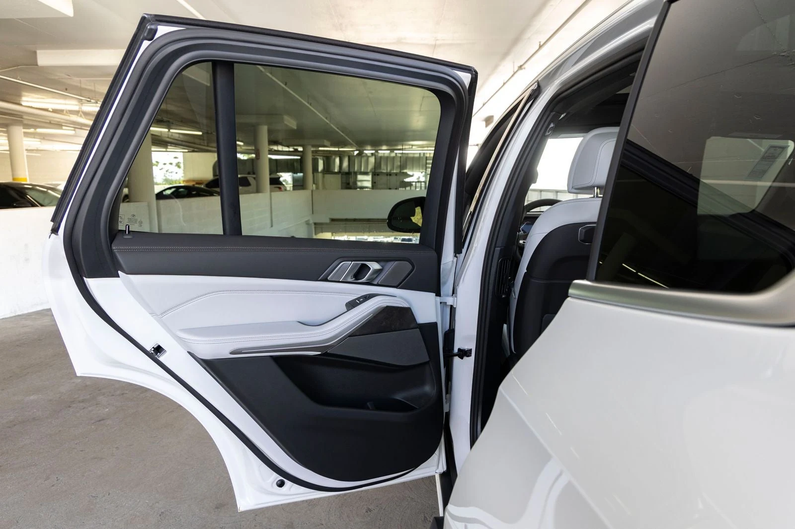 2026 BMW X5 xDrive50e (G05), 20/20