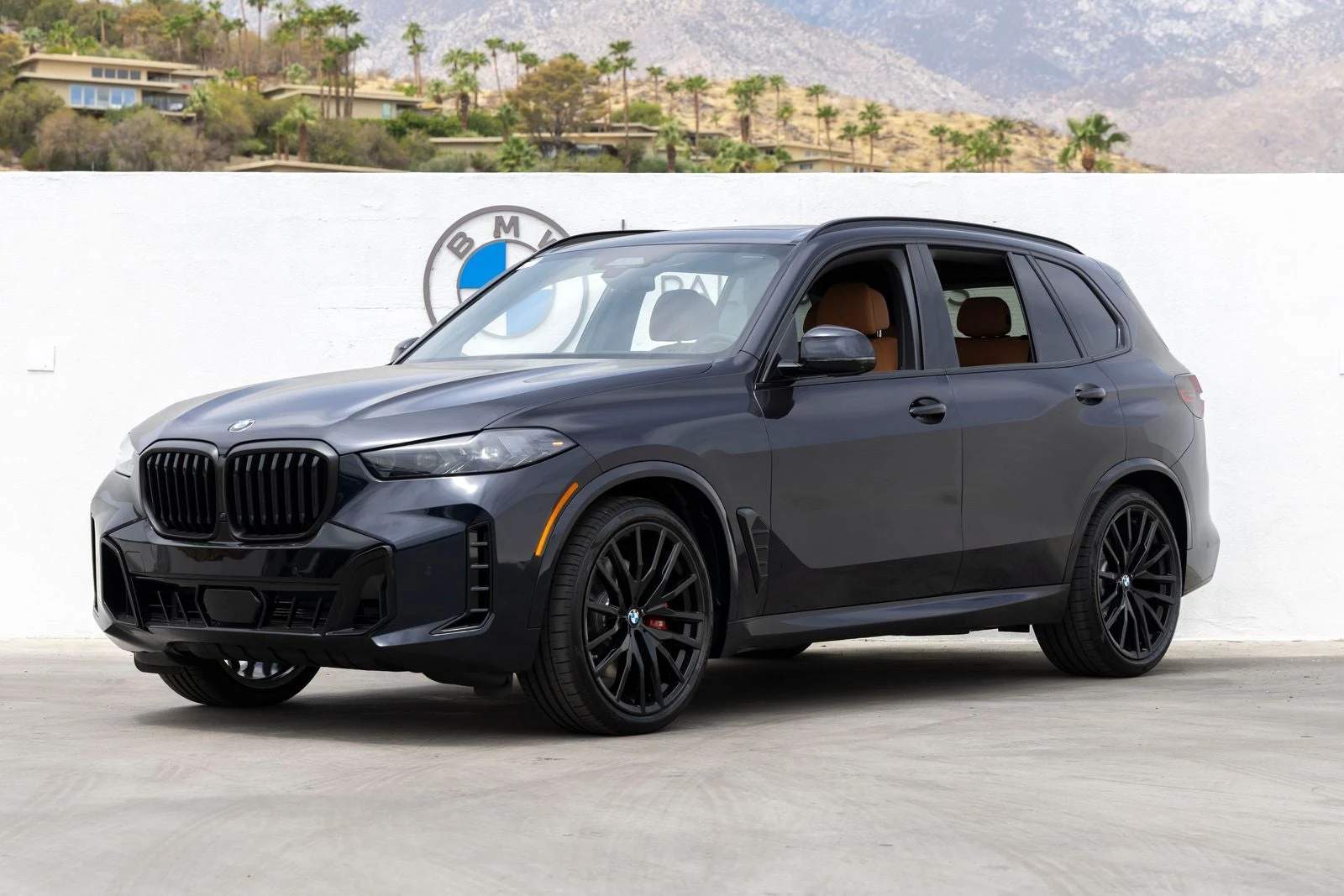 BMW X5 xDrive40i (G05) · Carbon Black Metallic · Indigo Auto Group