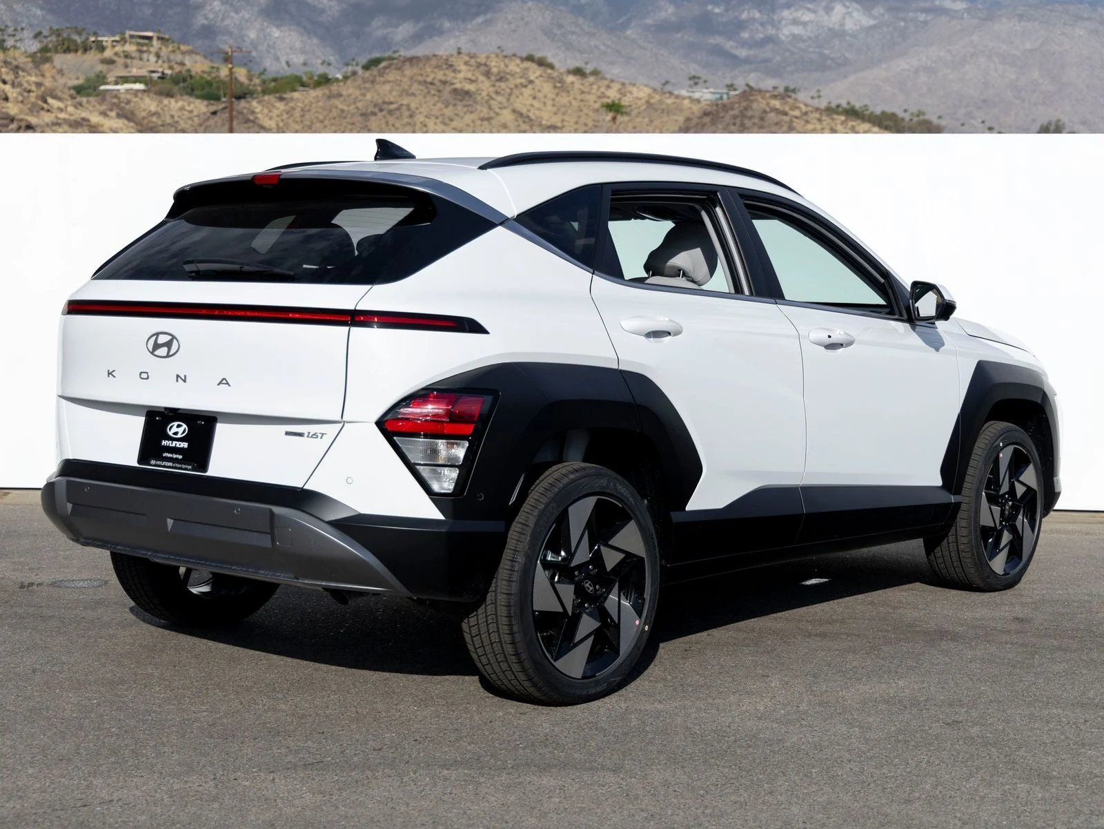 2027 Hyundai Kona Limited (SX2), 7/20