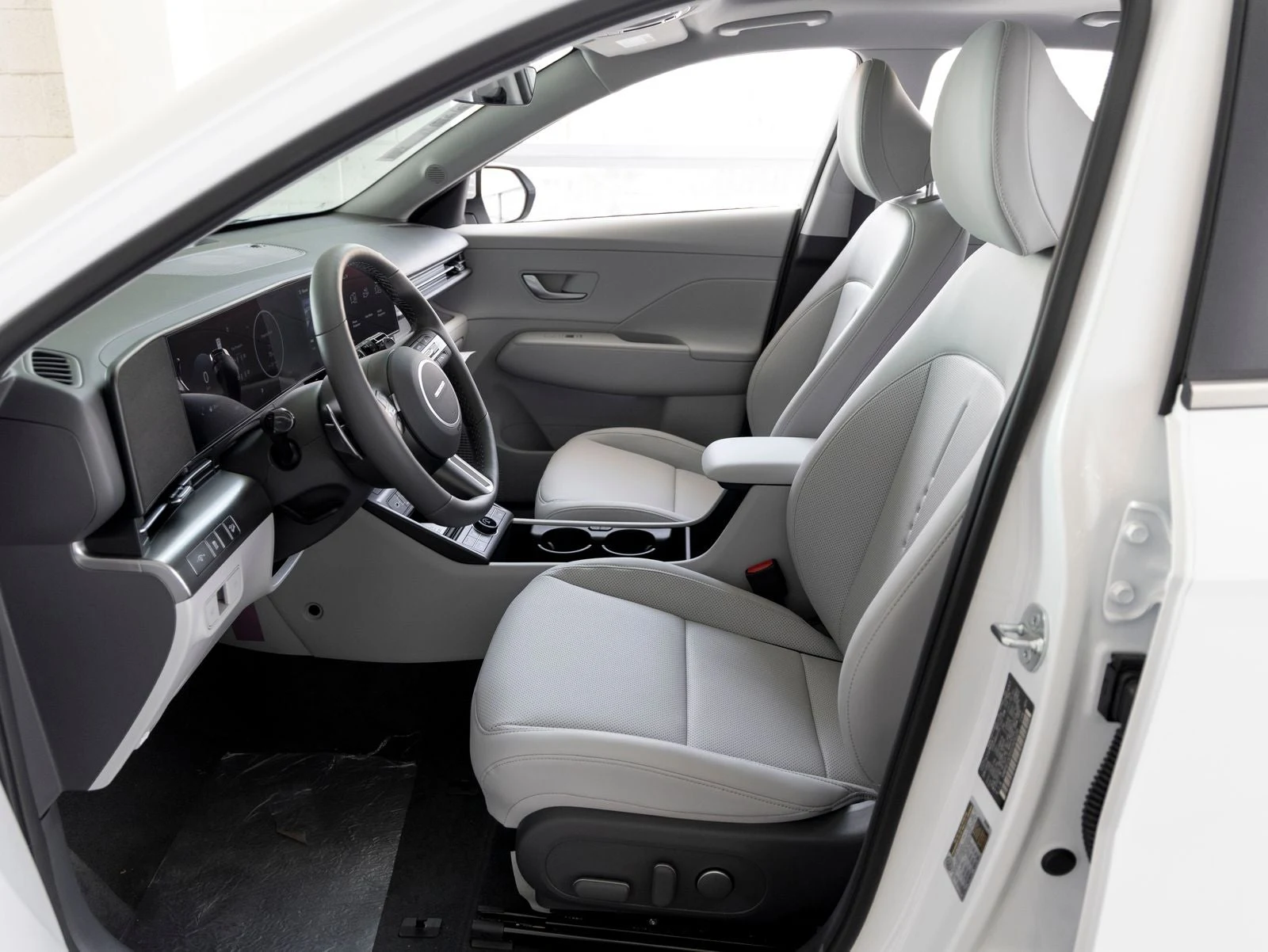 2027 Hyundai Kona Limited (SX2), 11/20