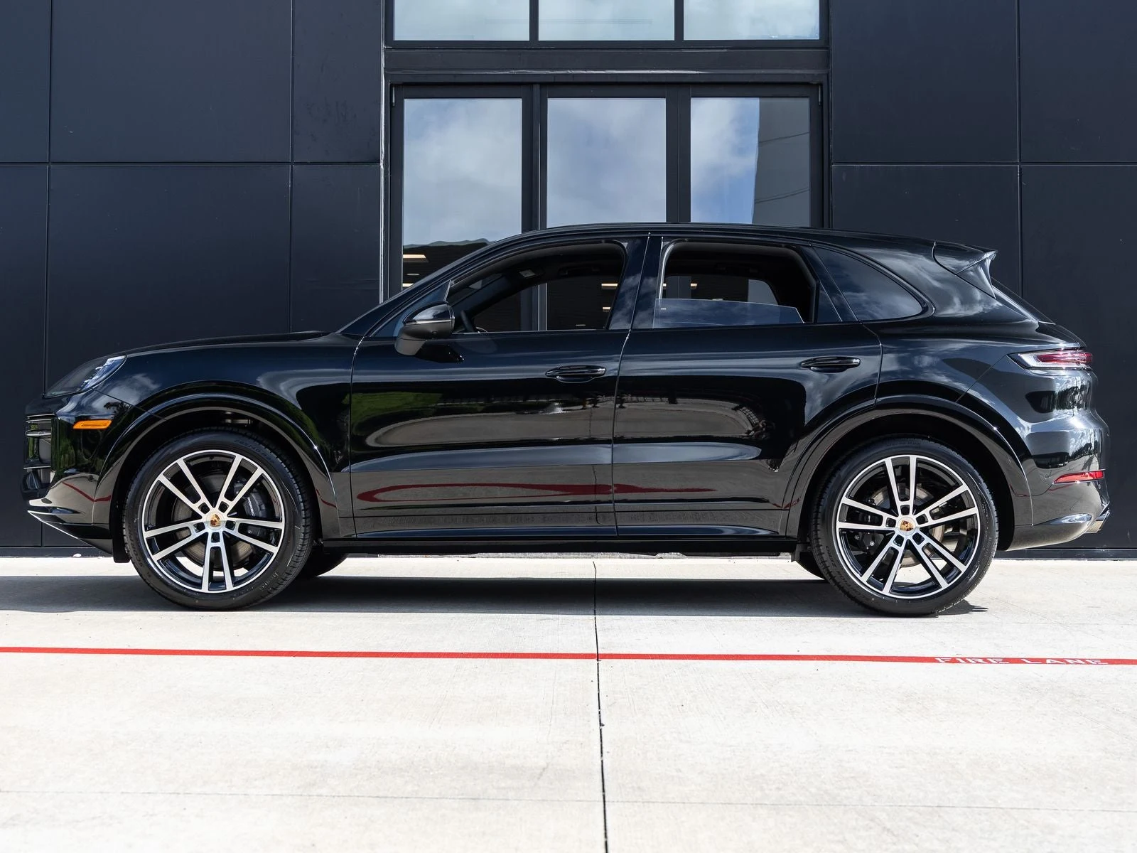 2026 Porsche Cayenne (3rd Generation), 2/20