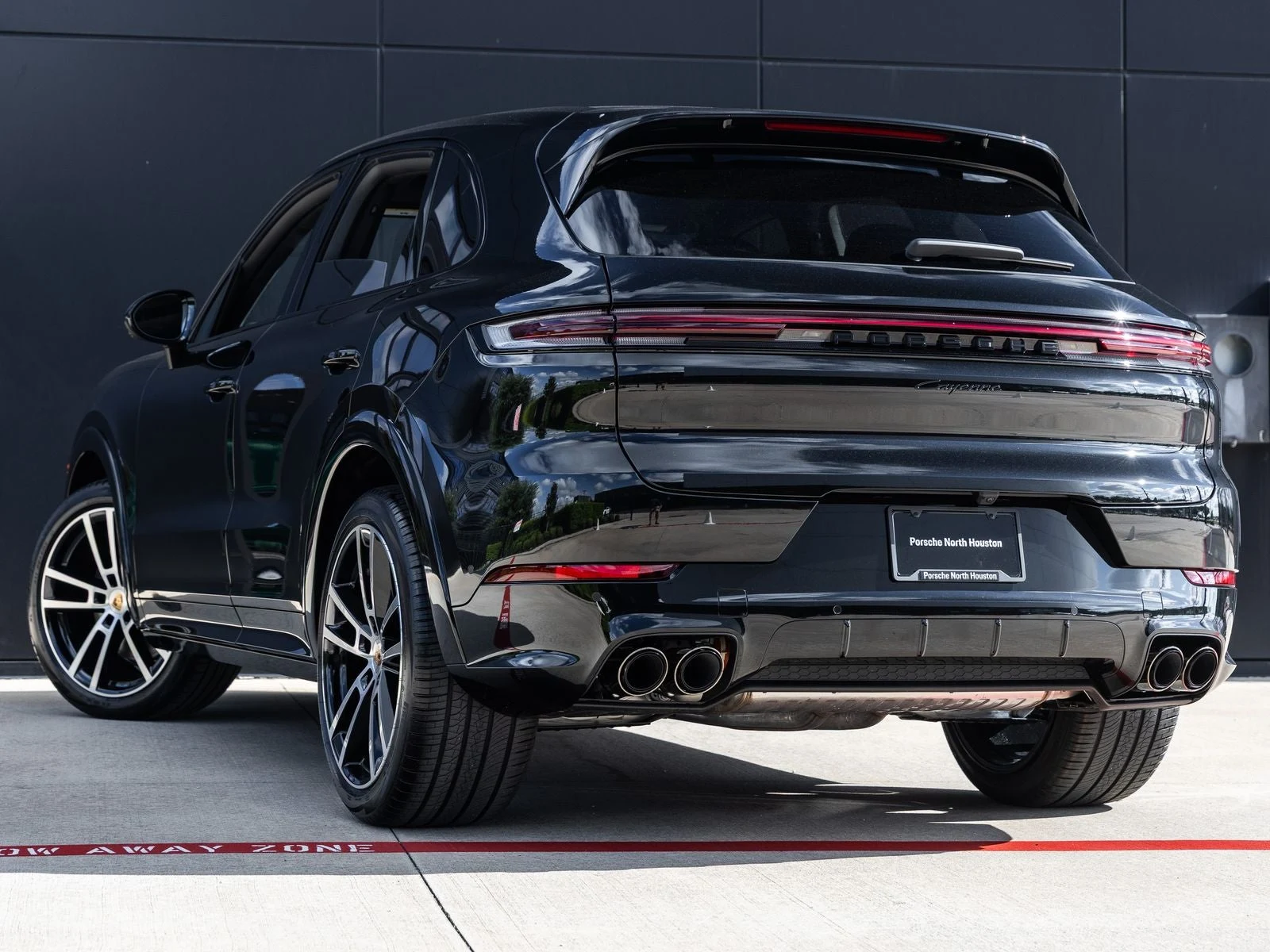 2026 Porsche Cayenne (3rd Generation), 3/20