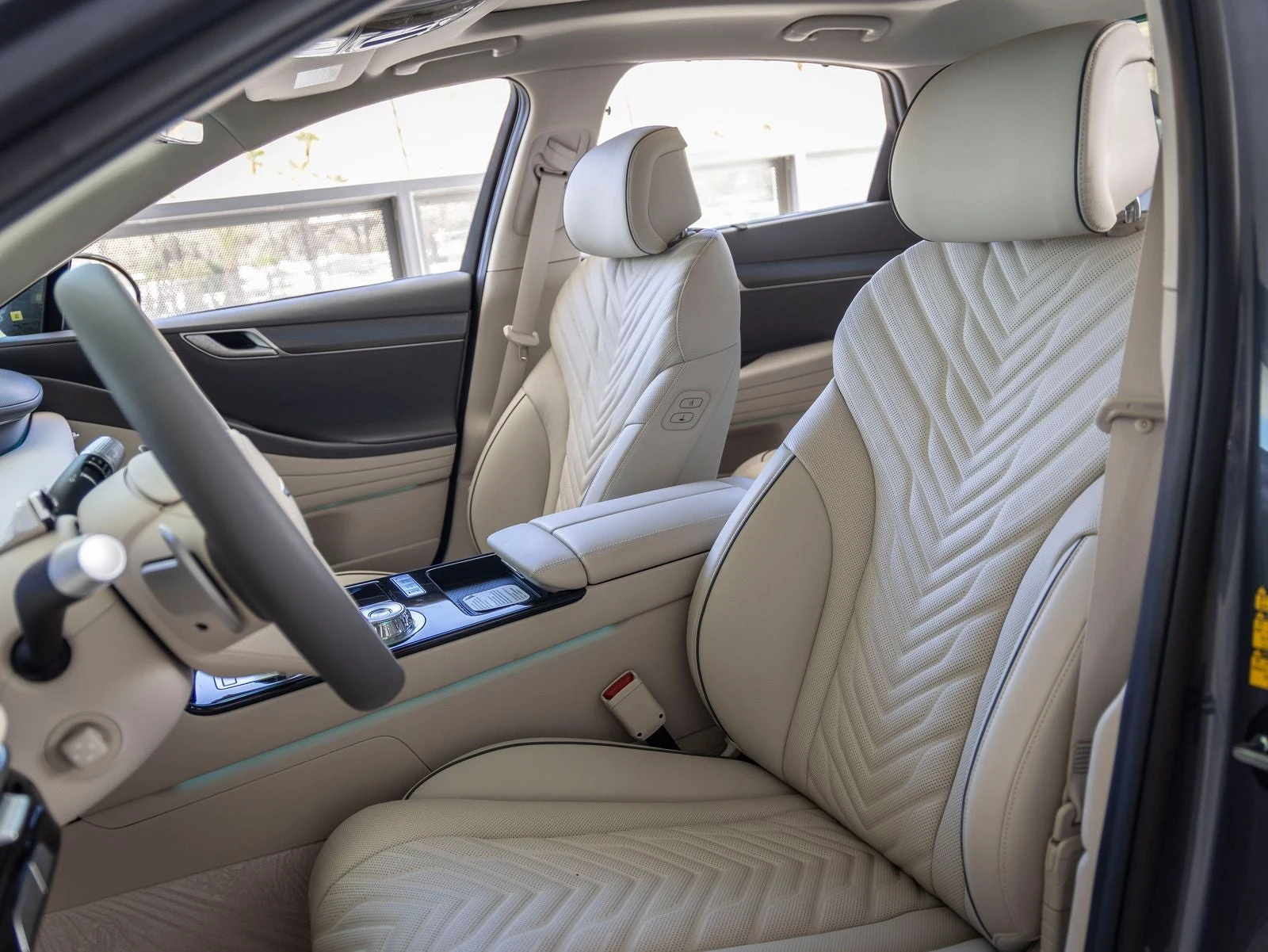 2027 Genesis G80 2.5T Sport Prestige (2024 Update), 18/20